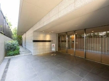 【東京都/国分寺市東恋ヶ窪】ザ・パークハウス国分寺四季の森II エントランス