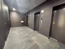 【大阪府/大阪市中央区瓦町】クレヴィアタワー大阪本町 共用部：エレベーターホール