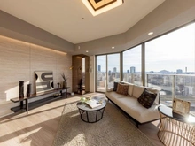 【大阪府/大阪市西区江之子島】阿波座ライズタワーズフラッグ46 リビング・ダイニング：※家具・調度品等は本体価格に含まれません。