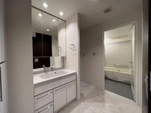 【大阪府/大阪市福島区吉野】大阪ウエストゲートタワー 洗面室