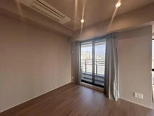 【大阪府/大阪市中央区安土町】クレヴィアタワー御堂筋本町 洋室：リビング横