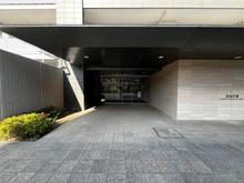 【大阪府/大阪市北区長柄東】ours(アワーズ) エントランス