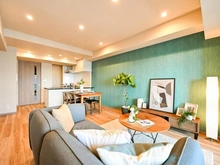 【大阪府/大阪市中央区久太郎町】プレサンスレジェンド堺筋本町タワー リビング・ダイニング