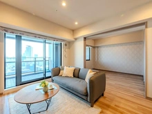 【大阪府/大阪市中央区久太郎町】プレサンスレジェンド堺筋本町タワー リビング・ダイニング