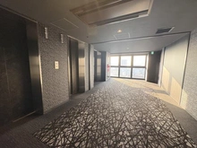 【大阪府/大阪市中央区久太郎町】プレサンスレジェンド堺筋本町タワー エレベーターホール