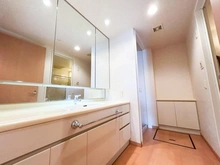 【大阪府/池田市満寿美町】グランドメゾン池田満寿美町 洗面所