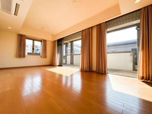 【大阪府/池田市満寿美町】グランドメゾン池田満寿美町 リビング