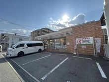 【大阪府/池田市満寿美町】グランドメゾン池田満寿美町 セブンイレブン池田駅南店（現地より約70m）