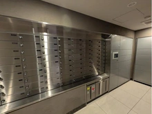 【兵庫県/神戸市中央区八幡通】ザ・パークハウス神戸三宮 メールBOX：ご不在時でも荷物を受け取れる「宅配ボックス」付きです。