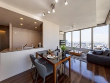 【大阪府/大阪市北区大淀南】グランドメゾン新梅田タワー リビング・ダイニング：家具・調度品は売買価格に含まれません。