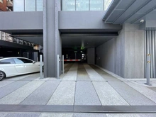 【大阪府/大阪市中央区谷町】ザ・ファインタワー大手前 駐車場