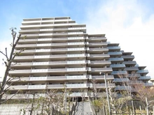 【大阪府/豊中市東泉丘】ウエリス豊中桃山台 外観