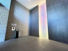 【大阪府/大阪市福島区海老江】ジオ福島野田The Marks 共用部：エントランス