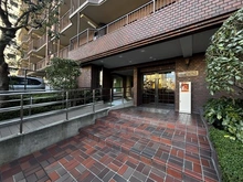 【大阪府/大阪市北区中崎西】レック北梅田 エントランス