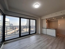 【兵庫県/神戸市中央区新港町】ベイシティタワーズ神戸WEST リビング