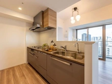 【大阪府/大阪市中央区内久宝寺町】グランドメゾン上町台レジデンスタワー キッチン