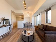 【大阪府/大阪市中央区内久宝寺町】グランドメゾン上町台レジデンスタワー リビング・ダイニング