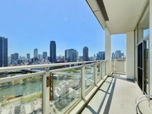 【大阪府/大阪市北区菅原町】ジーニス大阪 EAST バルコニー