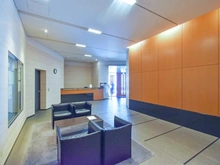 【大阪府/大阪市北区菅原町】ジーニス大阪 EAST エントランス