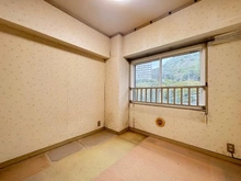 【兵庫県/宝塚市中山五月台】中山五月台住宅 25号棟 洋室