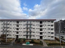 【兵庫県/宝塚市中山五月台】中山五月台住宅 25号棟 眺望：南側バルコニーから