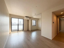 【大阪府/大阪市福島区福島】シエリアタワー中之島 リビング・ダイニング：奥：洋室