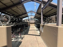 【兵庫県/神戸市東灘区魚崎南町】ジオ魚崎住吉川 共用部：駐輪場