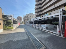 【兵庫県/神戸市東灘区魚崎南町】ジオ魚崎住吉川 共用部：駐車場