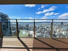 【大阪府/大阪市北区大深町】グラングリーン大阪　ザ・ノースレジデンス バルコニー
