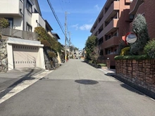 【兵庫県/西宮市上甲東園】アールヴェール上甲東園 前面道路