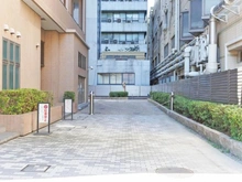 【大阪府/大阪市西区南堀江】エルザグレース堀江タワー 敷地内