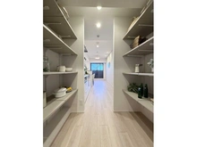 【大阪府/大阪市北区天神橋】キングマンション天神橋I パントリー：大規模修繕工事中