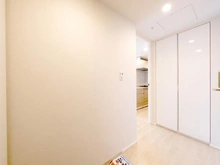 【大阪府/大阪市北区曾根崎】梅田ガーデンレジデンス 廊下