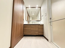 【大阪府/大阪市北区大淀南】グランドメゾン新梅田タワーTHE CLUB RESIDENCE 洗面所