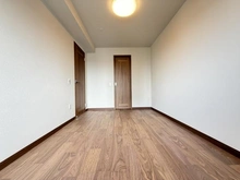 【大阪府/大阪市北区大淀南】グランドメゾン新梅田タワーTHE CLUB RESIDENCE 洋室
