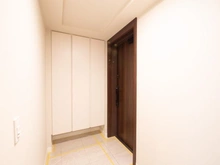 【大阪府/大阪市北区大淀南】グランドメゾン新梅田タワーTHE CLUB RESIDENCE 玄関