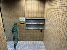 【兵庫県/宝塚市梅野町】グラン・ドムール宝塚南口 メールBOX