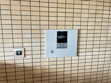 【兵庫県/宝塚市梅野町】グラン・ドムール宝塚南口 エントランス（オートロック)