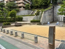 【兵庫県/宝塚市梅野町】グラン・ドムール宝塚南口 武庫山公園（現地より約330m）