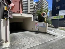 【大阪府/大阪市北区天満橋】ノア北天満 駐車場