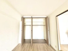【大阪府/大阪市北区池田町】ローレルハイツ北天満 2号棟 収納