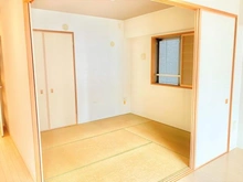 【兵庫県/尼崎市東難波町】キングマンション尼崎シエナシティ 和室