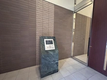 【大阪府/大阪市城東区新喜多東】プラウド城東 エントランス