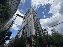 【大阪府/大阪市西区京町堀】クラッシィタワー靱公園 外観