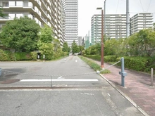 【大阪府/大阪市都島区友渕町】ベル・パークシティ画地II K棟 敷地内