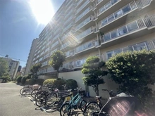 【大阪府/大阪市北区長柄東】 ローレルハイツ大淀 1号棟 外観