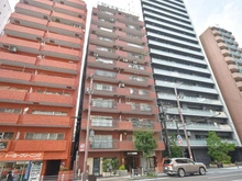 【大阪府/大阪市中央区内本町】メゾン東船場 外観：写真中央の建物