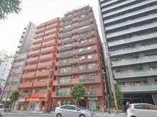 【大阪府/大阪市中央区内本町】メゾン東船場 外観：写真中央の建物