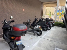 【兵庫県/神戸市兵庫区西仲町】セイワパレス兵庫ソルマーレ 敷地内施設：バイク置場