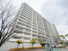【大阪府/大阪市北区長柄東】 ours(アワーズ) 外観